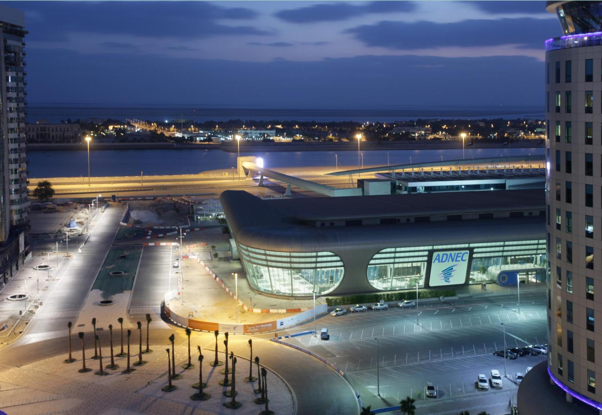 Premier Inn Abu Dhabi Capital Centre Exterior photo